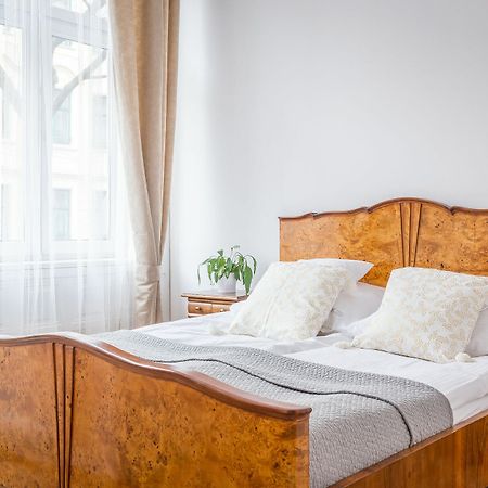 Fragola Budget Apartments & Rooms Краків Екстер'єр фото