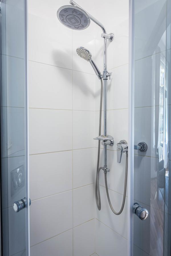 Fragola Budget Apartments & Rooms Краків Екстер'єр фото